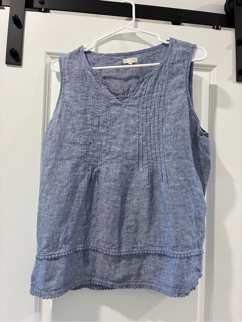 Large Linen Sleeveless Garnet Hill Light Blue Pintuck Tank